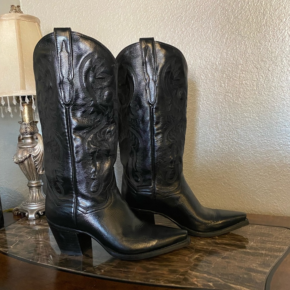Dan Post Women’s Black Leather Boots